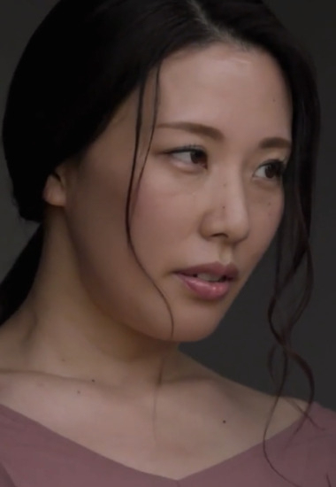 NSFS-037 Mẹ kế bán thân vì tiền